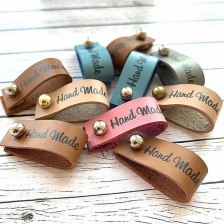Кожаные бирки с кнопкой "Hand Made"