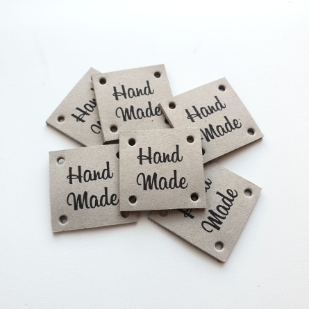 Кожаная пришивная квадратная бирка "Hand made" (3см*3см) фото 3