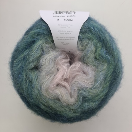Poema Alpaca (50% альпака файн, 25% бэби-альпака, 15% шерсть Mulesing Free, 10% нейлон) - 400м / 100г фото 4